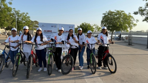 Sunday on Cycle Fitness Ki Dose Aadha Ghanta Roz Attended by Fourth Year B.Sc. Nursing Students