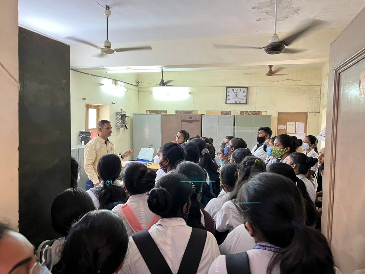 Visit at juvenile court, Lal-Darwaja
